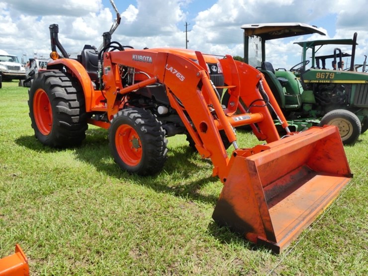 2018-kubota-l4701-image-2