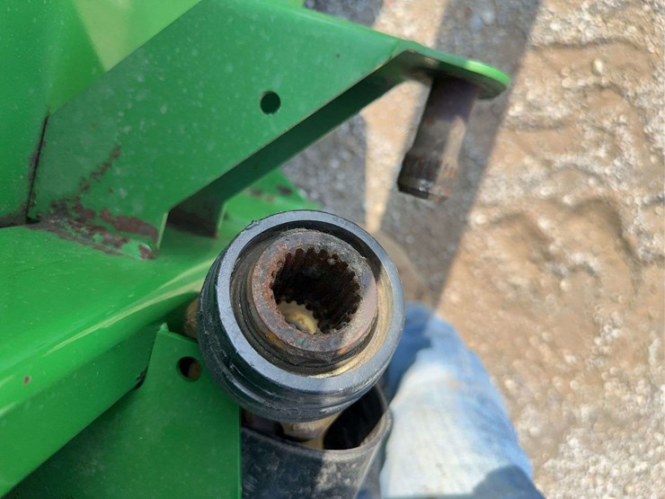 2013-john-deere-635f-image-6