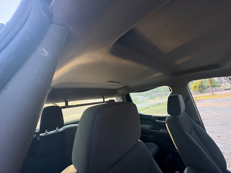 2020-chevrolet-silverado-1500-image-28