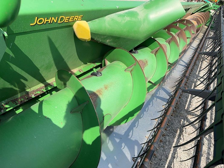 2013-john-deere-635f-image-19