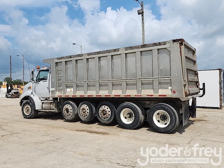 1998-ford-l9000-image-3