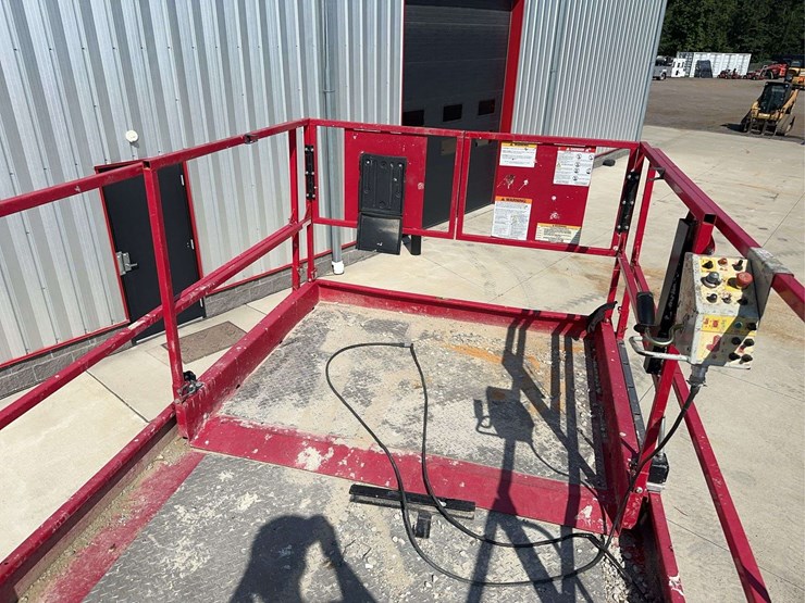 2014-meck-rough-terrain-lift-image-27