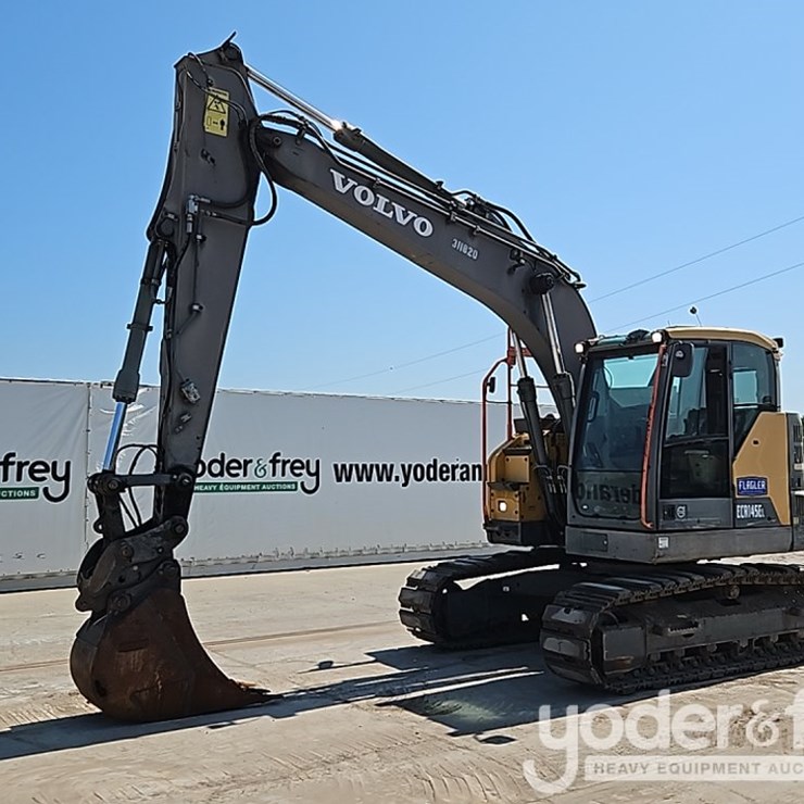 2019 VOLVO ECR145EL