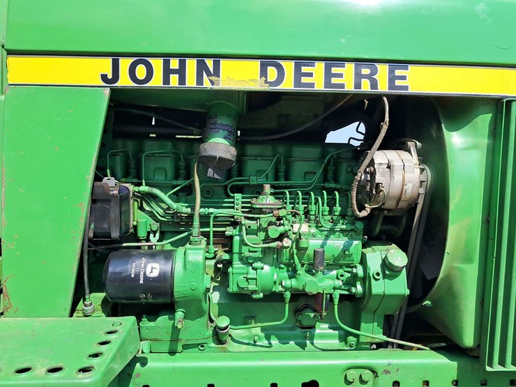 john-deere-4440-image-11