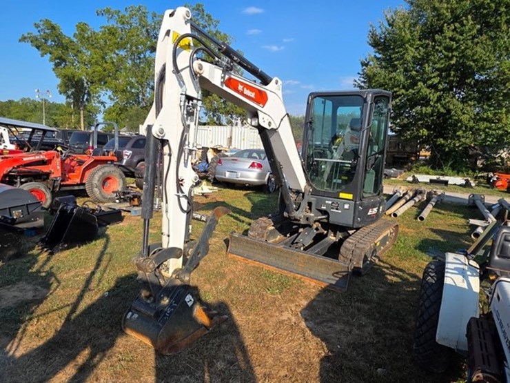 2024-bobcat-e35-image-1