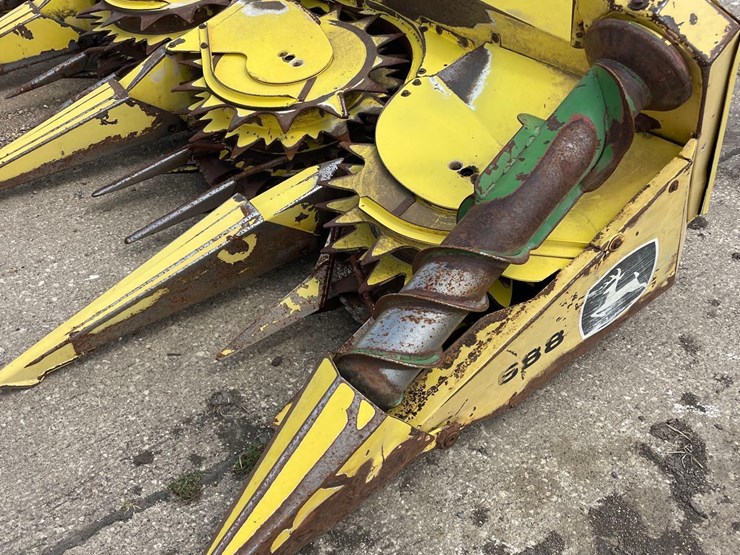 john-deere-688-image-6