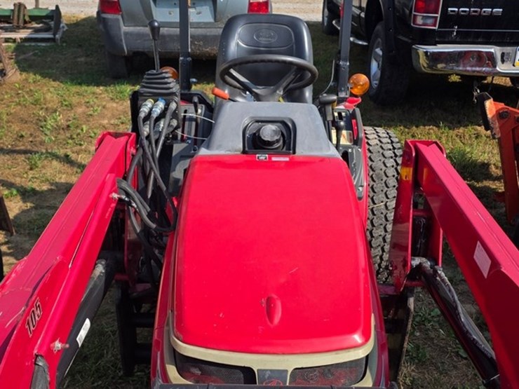 mahindra-2516-image-30