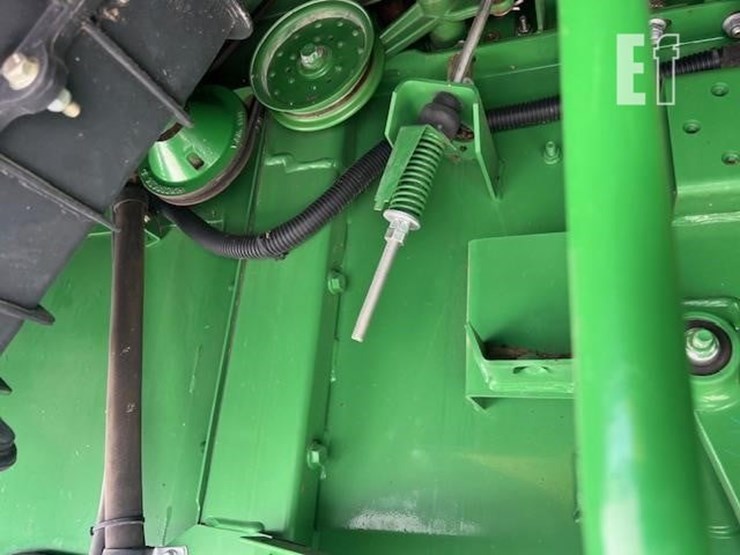 2014-john-deere-s670-image-60