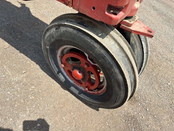 mccormick-farm-all-450-2wd-tractor-image-7