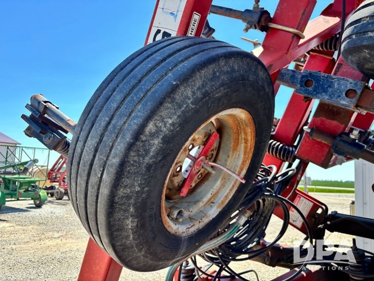 case-ih-5300-image-47