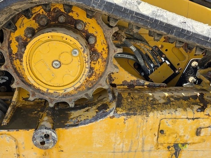 2021-caterpillar-289d3-image-14