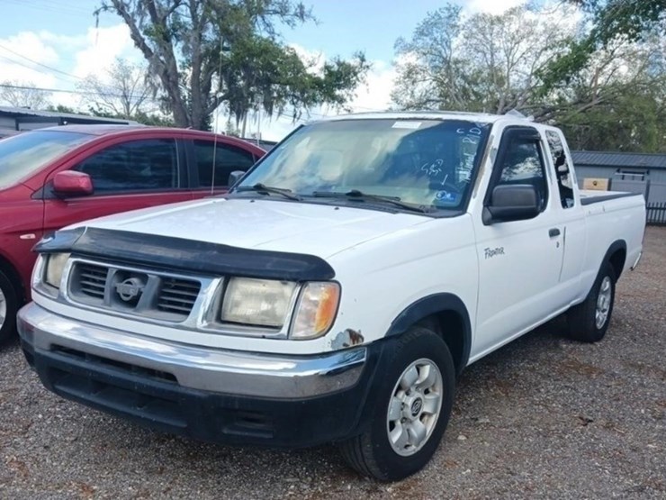 1998-nissan-frontier-image-2