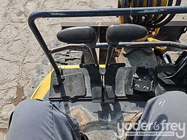 2021-kobelco-sk30sr-image-35