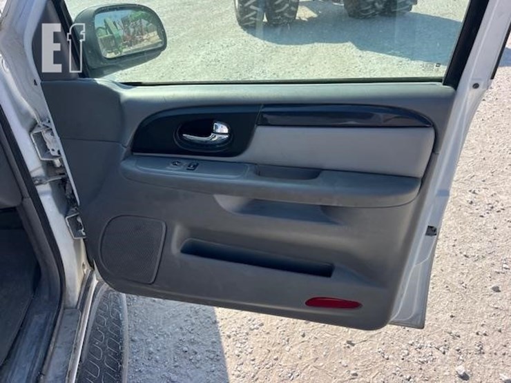 2006-gmc-envoy-image-16