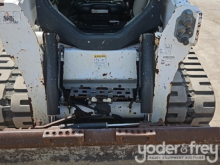 2016-bobcat-t650-image-15