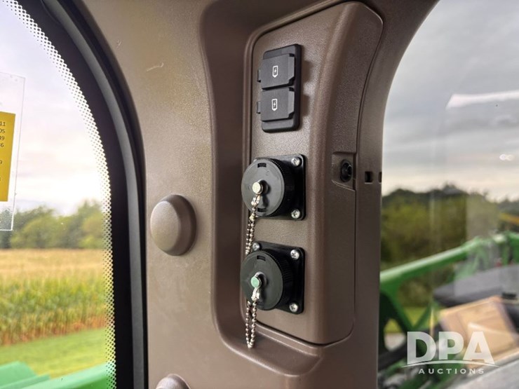 2023-john-deere-612r-image-125