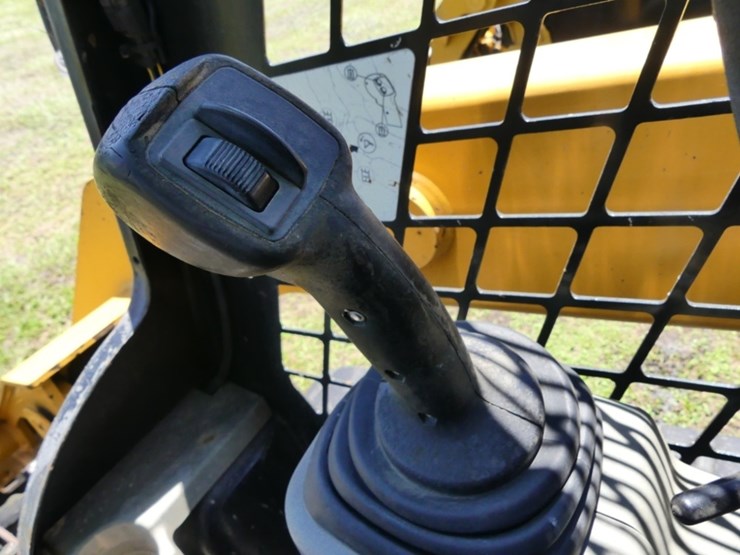 caterpillar-259d-image-14