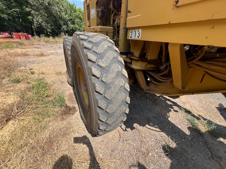 caterpillar-140g-image-10