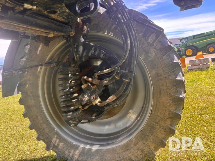 2019-case-ih-patriot-4440-image-37