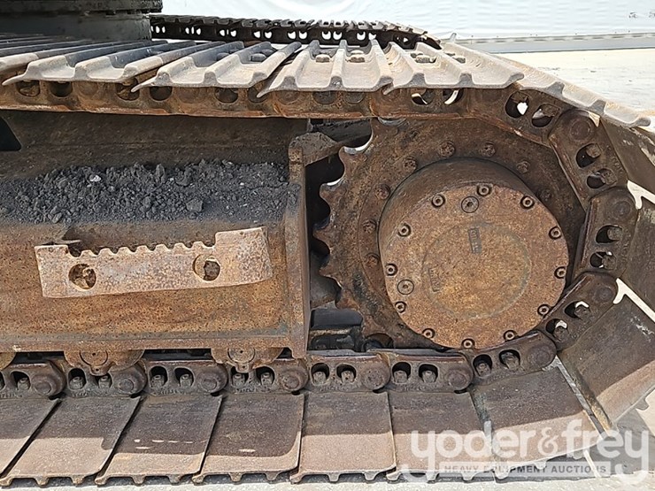 2018-case-cx145dsr-image-27
