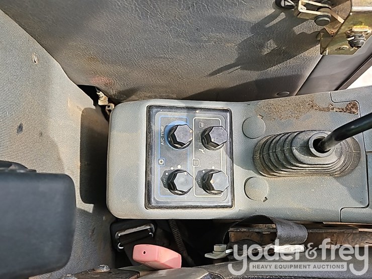 2007-volvo-ec55b-image-57