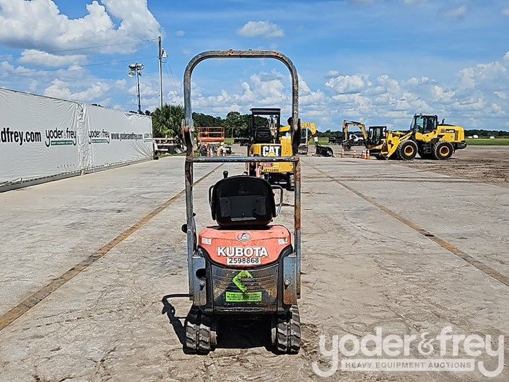 2018-kubota-k008-3-image-23