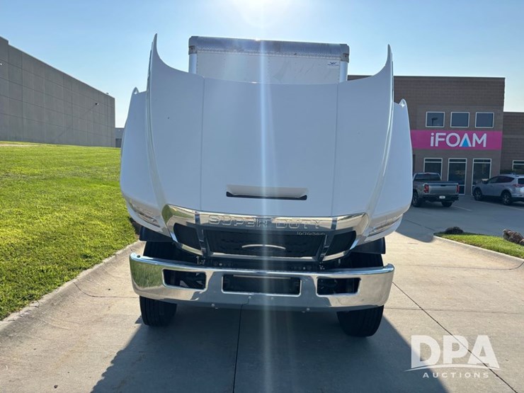 2023-ford-f650-image-22