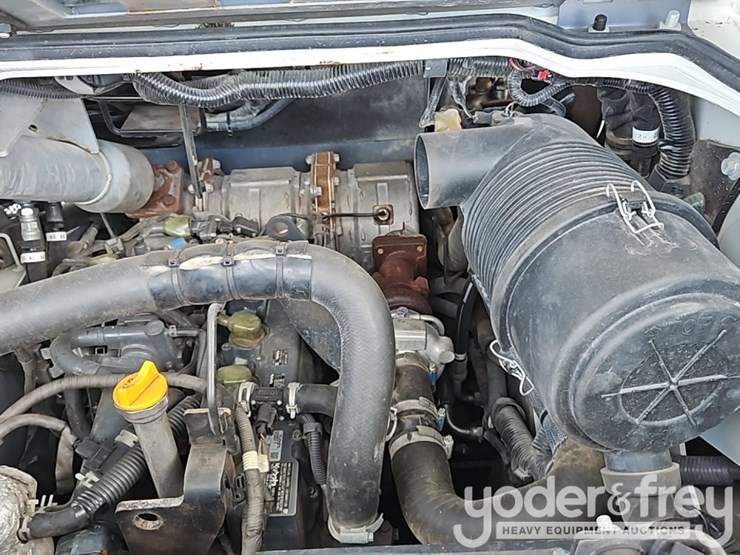 2021-takeuchi-tl8r2-image-24