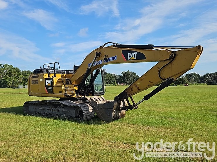 2015-caterpillar-329fl-image-6