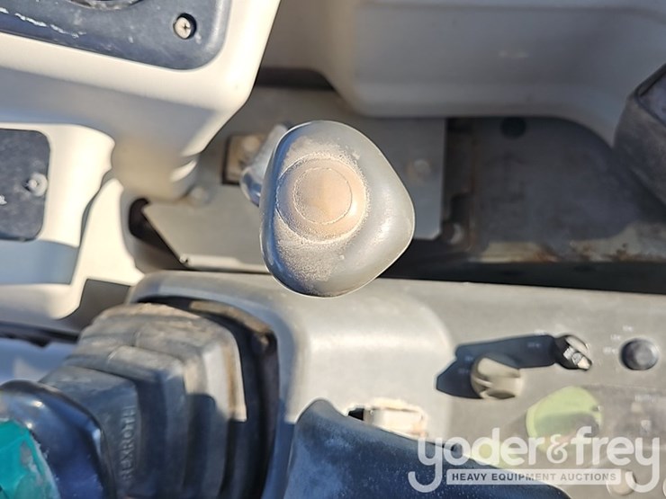 yanmar-vio55-5b-image-33