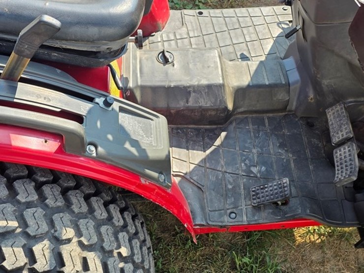 mahindra-2516-image-35