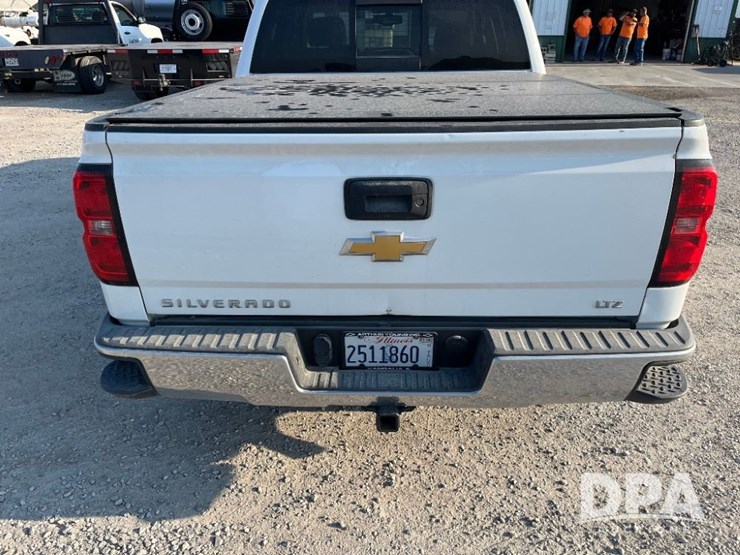 2014-chevrolet-1500-image-32
