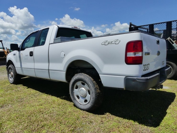 2005-ford-f150-xl-image-4