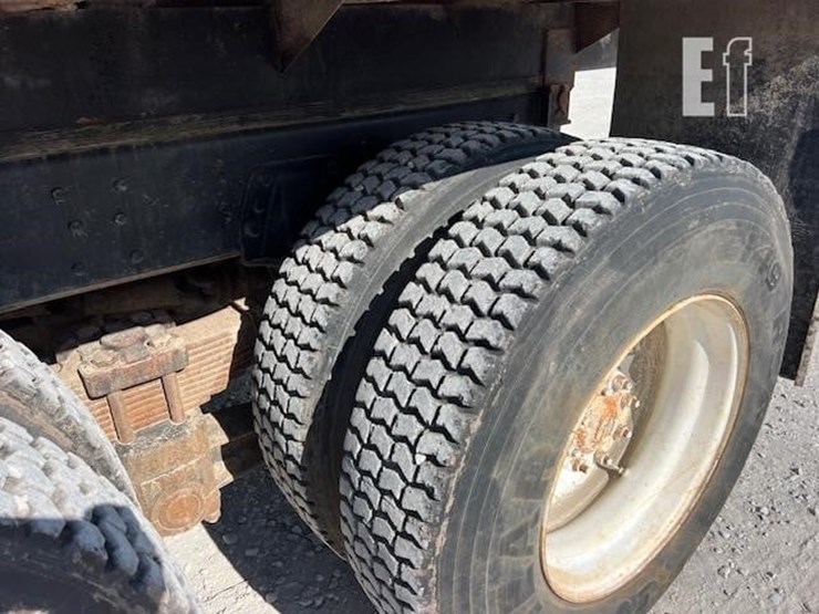 1997-gmc-7500-image-20