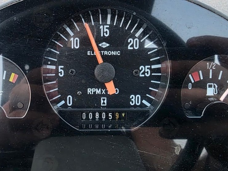 2016-volvo-sd45-image-51