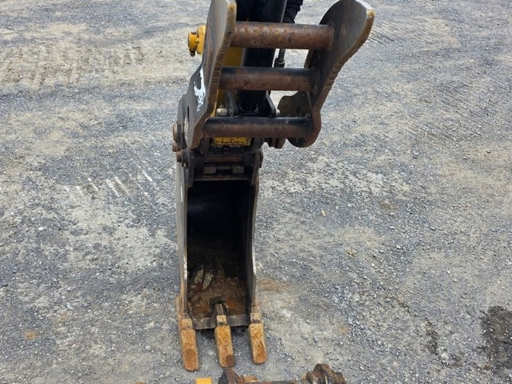 2021-caterpillar-303e-cr-image-37