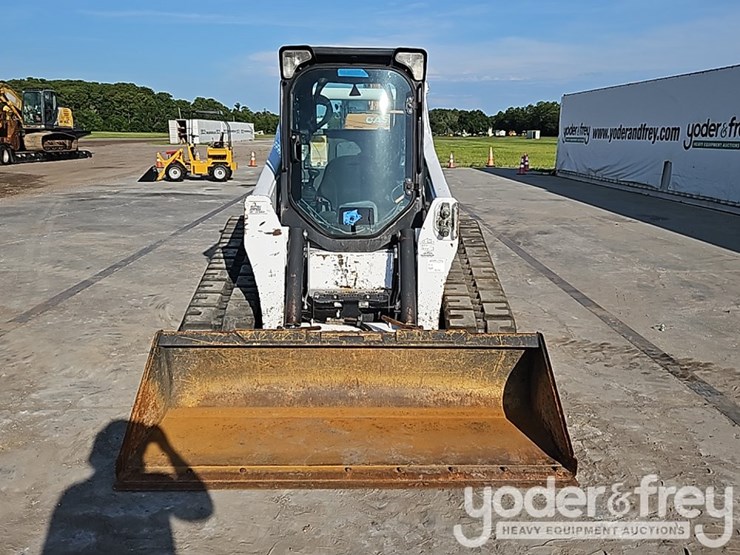 2022-bobcat-t870-image-14