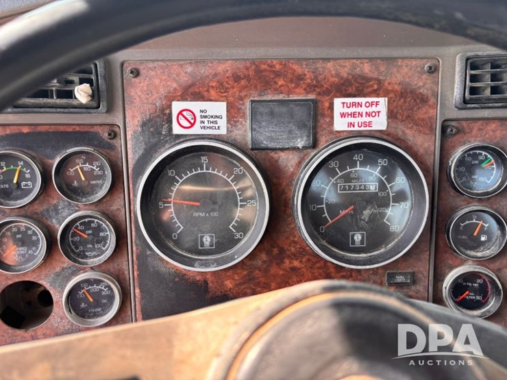2003-kenworth-t800-image-92
