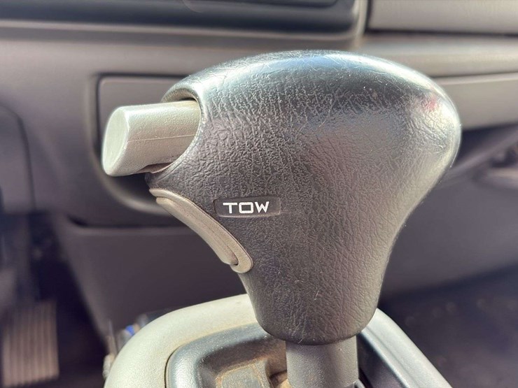 2006-ford-lcf-image-30