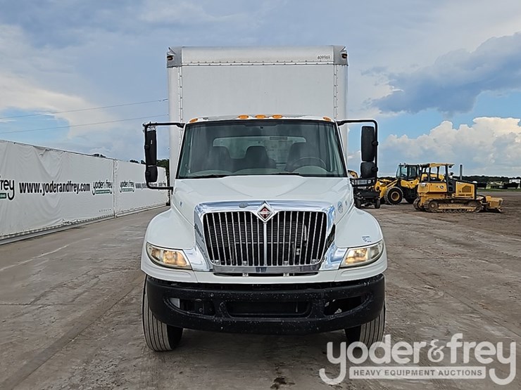 2015-international-durastar-4300-image-13