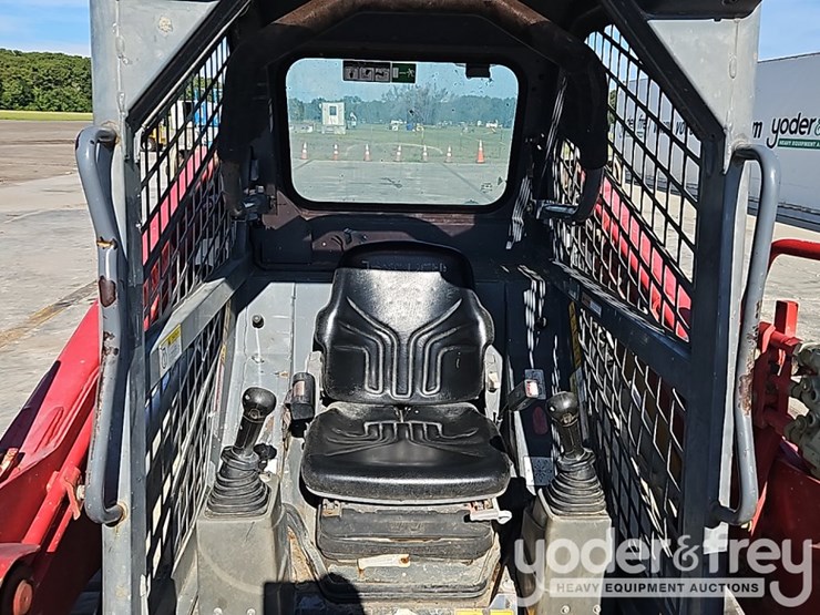 2018-takeuchi-tl6r-image-23