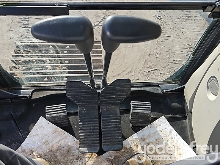 2018-kobelco-sk210-lc-10-image-42
