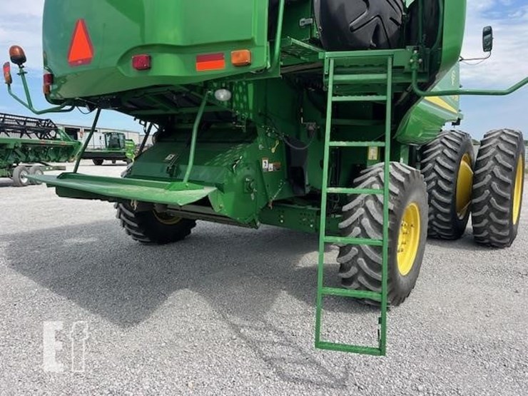 2011-john-deere-9770-sts-image-38