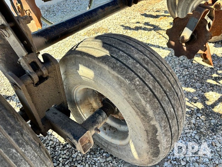 case-ih-5300-image-42