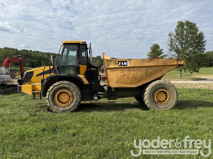 2005-jcb-718-image-2