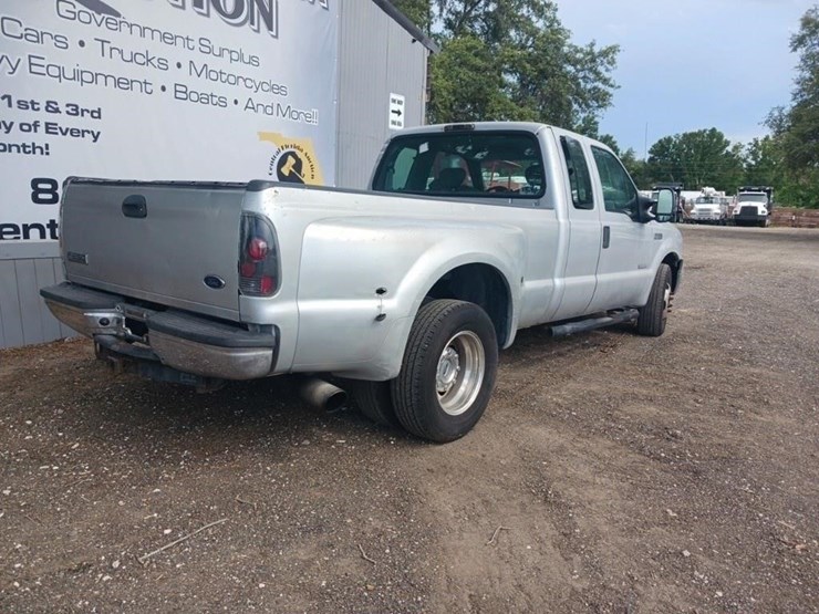 2006-ford-f350-image-6