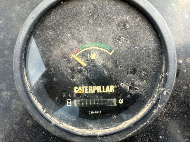 caterpillar-cb34xw-image-29