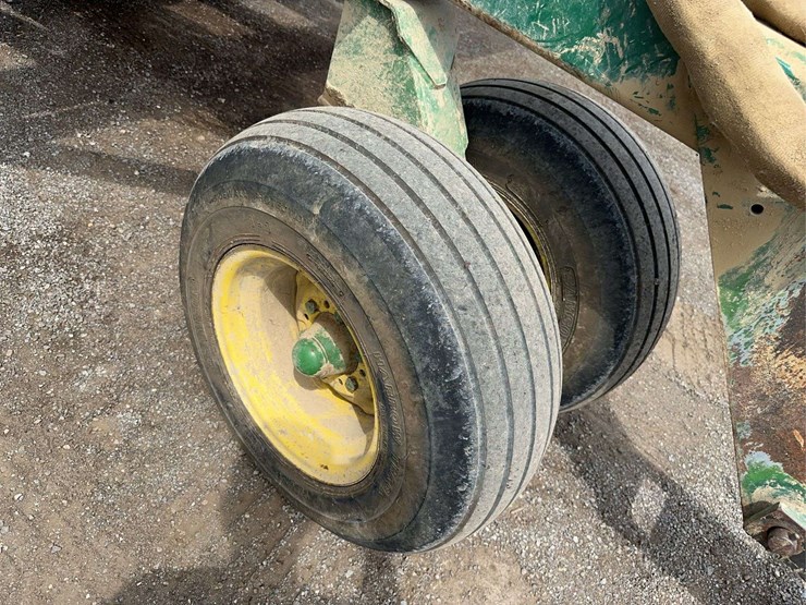 john-deere-750-image-7