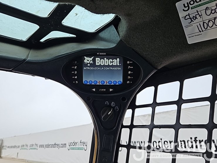 2020-bobcat-t595-image-29