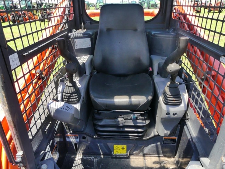 2020-kubota-svl75-2-image-13